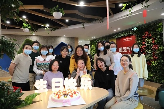 快樂(lè)乒乓 誰(shuí)與爭(zhēng)鋒 | 2021年四季度生日會(huì)暨乒乓球友誼賽圓滿結(jié)束