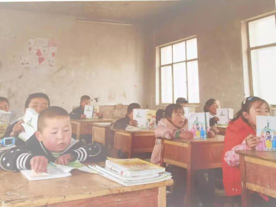 “益”起筑夢丨捐一本書，傳遞一份愛，為大柴旦捐書活動(dòng)開始啦